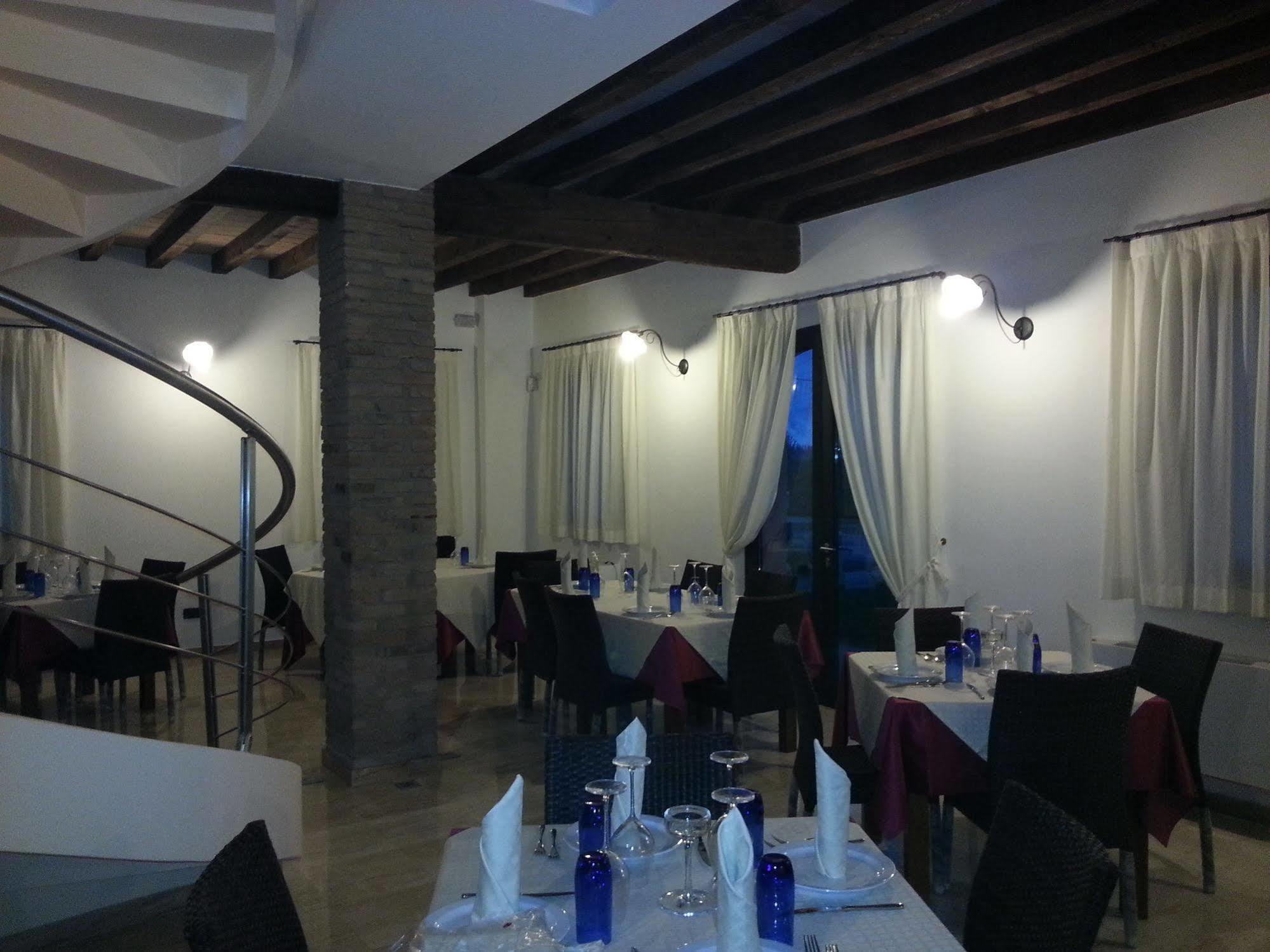 Hotel Hyknusa ريجّو إيميليا المظهر الخارجي الصورة